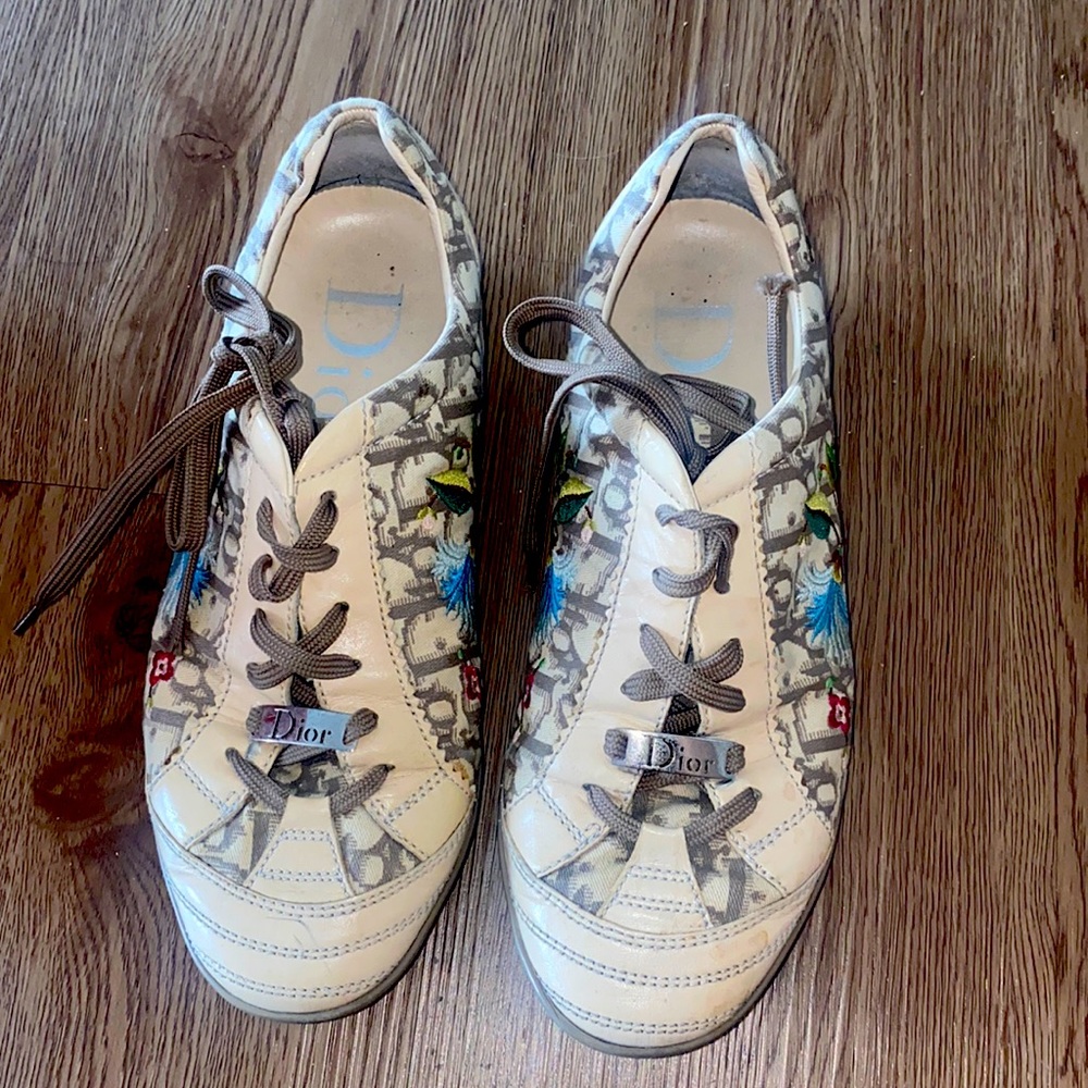 Dior sneakers